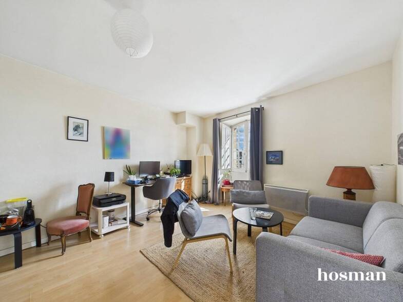 Appartement à vendre 335 000 € 3 pièces 2 chambres 62 m² Étage 3/4 Hôtel de Ville-Quinconce-Saint Seurin-Fondaudège Bordeaux 33000