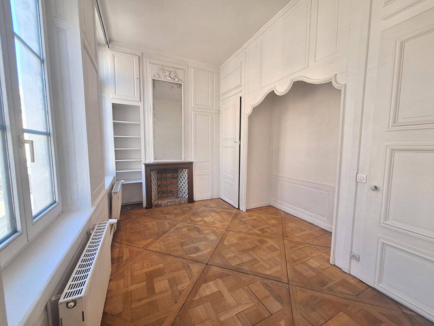 Appartement 4 pièces 98 m² · à Lille · 98 m² · 1 390 €/mois