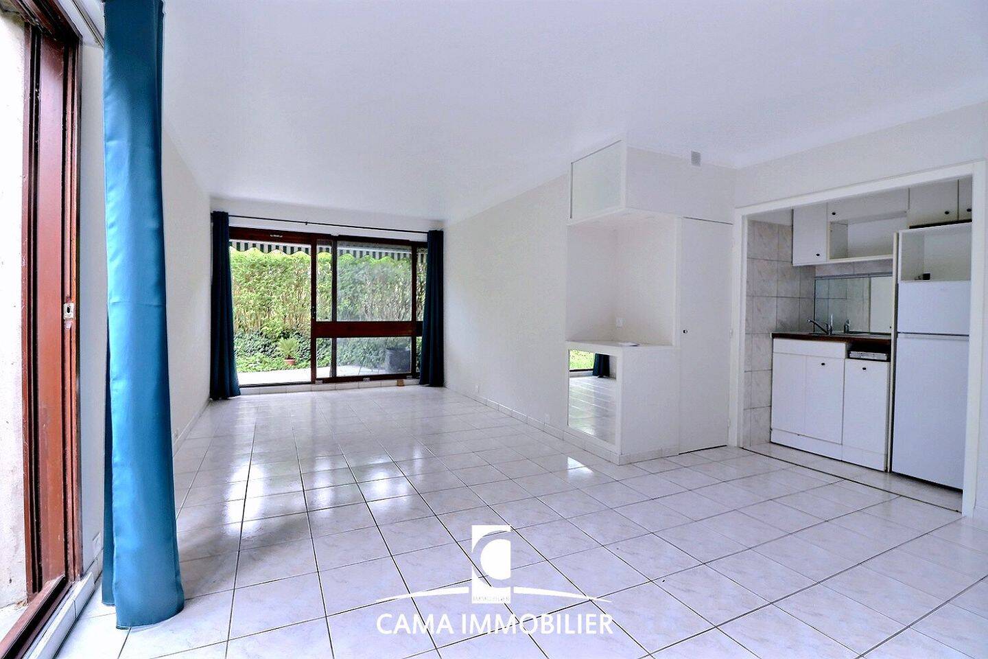 Appartement 1 pièce 39 m² · à Fontenay-le-Fleury · 38,8 m² · 900 €