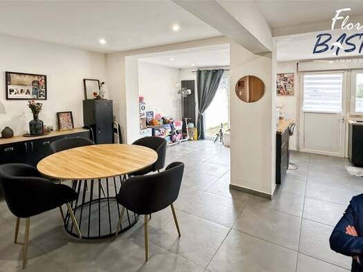 Maison à vendre 179 000 € 5 pièces 3 chambres 86 m² 400 m² de terrain Bellaing 59135