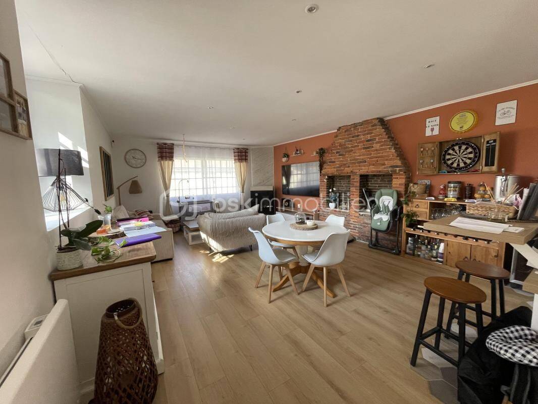 Maison 5 pièces 146 m² · à Berchères-Saint-Germain · 146 m² · 229 900 €