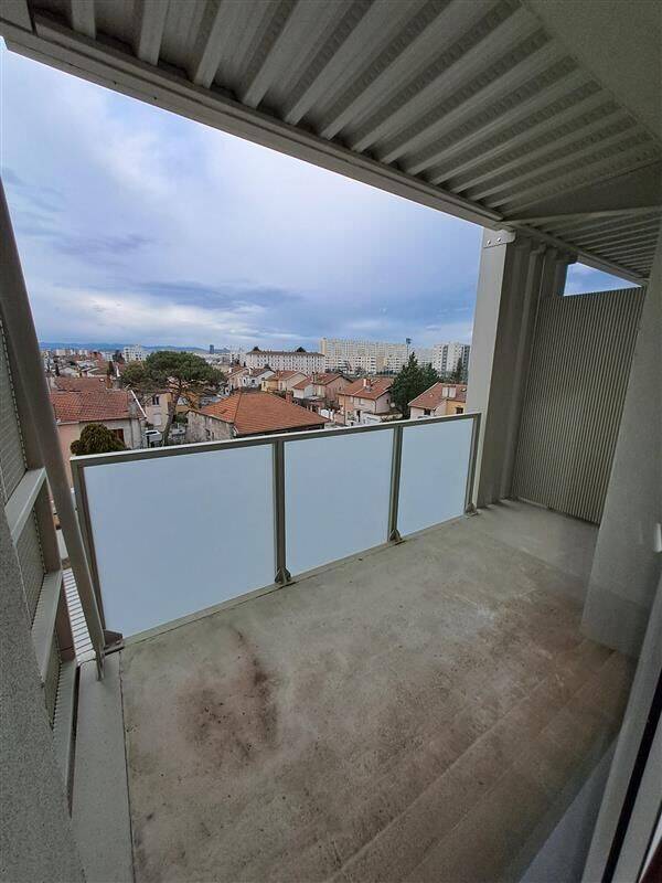 Appartement 3 pièces 71 m² · à Villeurbanne · 71 m² · 955 €