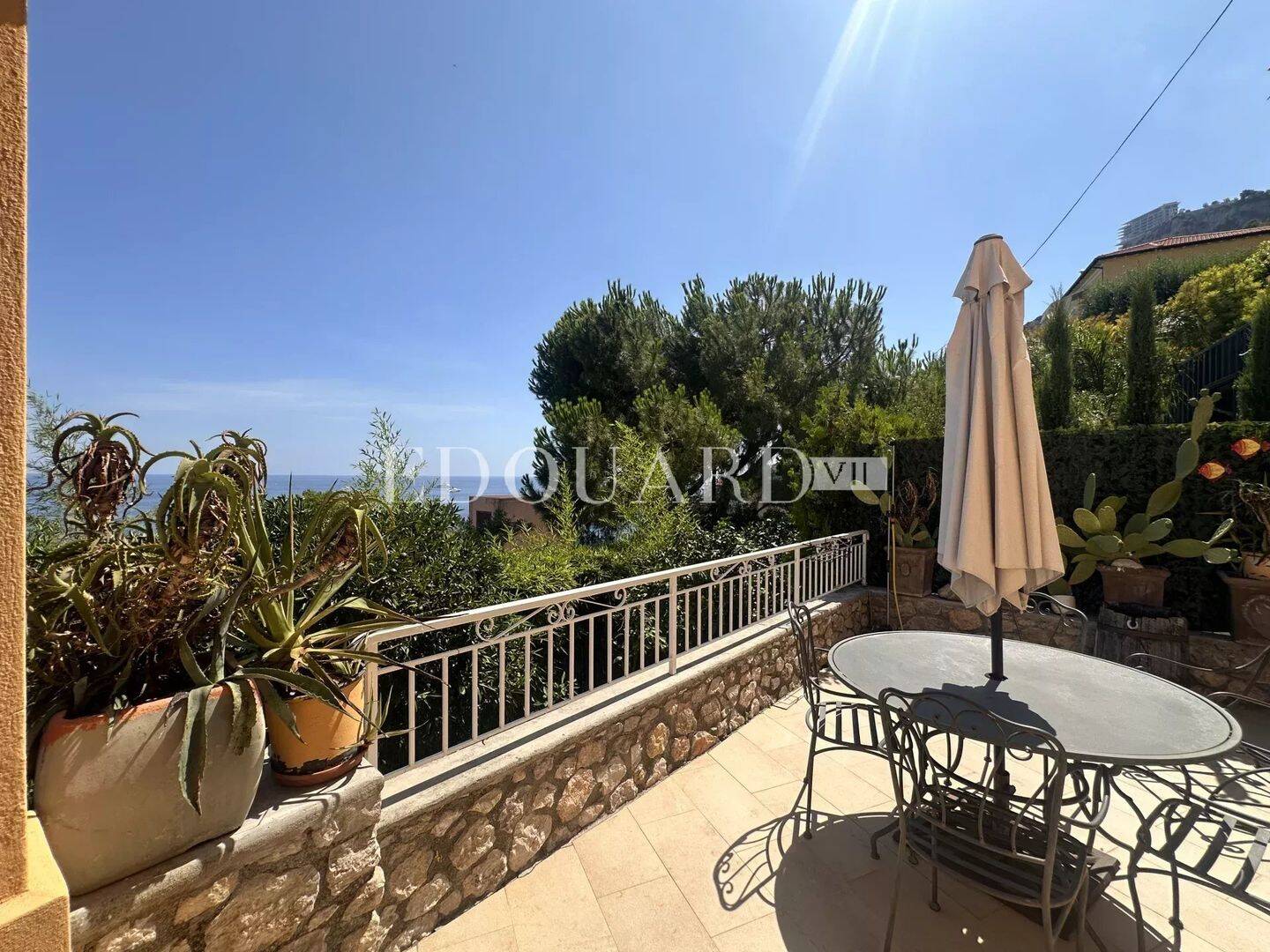 Appartement 3 pièces 41 m² · à Roquebrune-Cap-Martin · 41,1 m² · 2 300 €