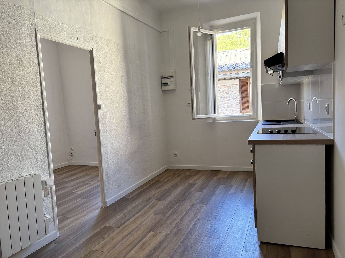 Appartement 2 pièces 26 m² · à Gémenos · 25,6 m² · 650 €