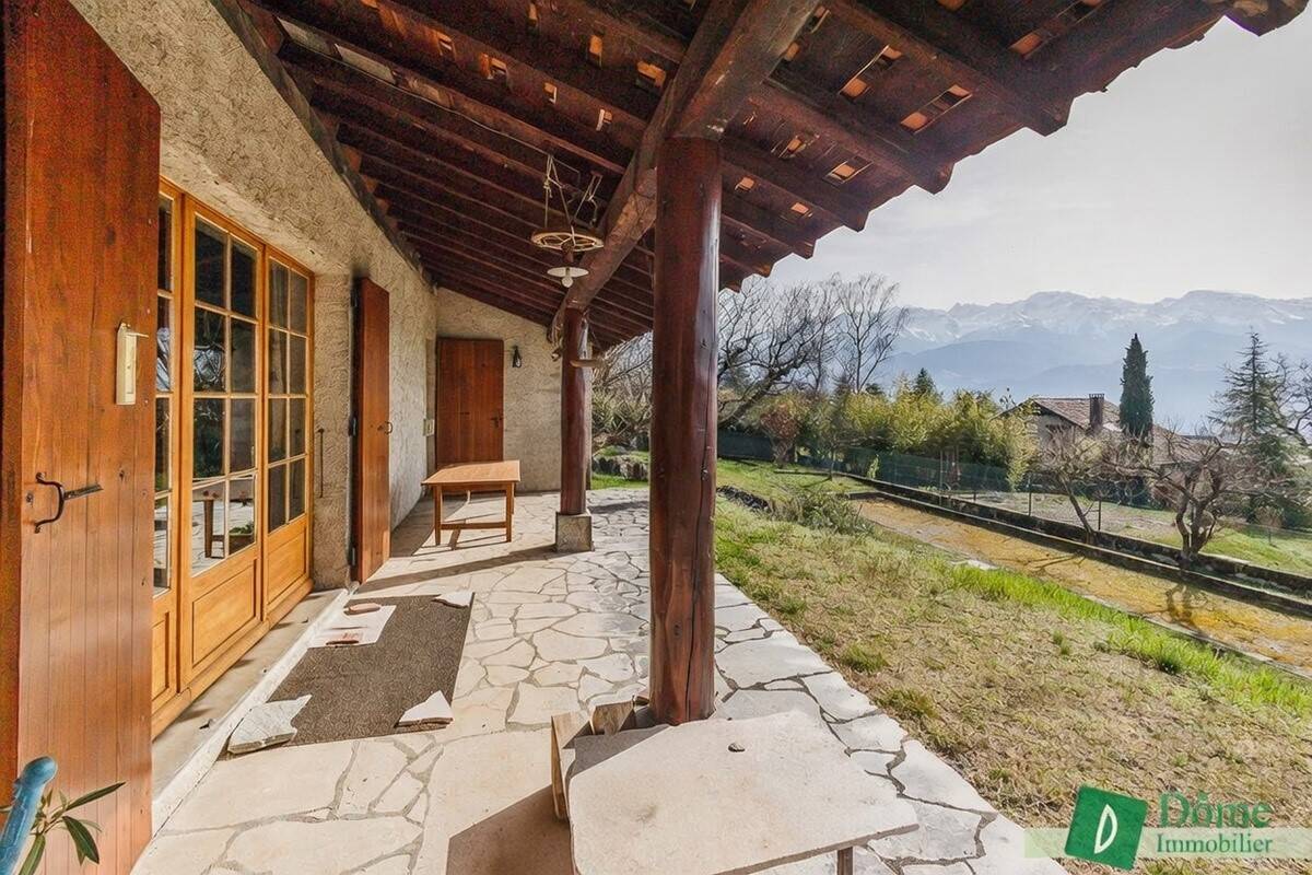 Maison 5 pièces 183 m² · à Saint-Ismier · 183 m² · 599 000 €
