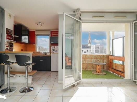 Appartement à vendre 159 000 € 2 pièces 1 chambre 45 m² Étage 1/3 Ronsard Pagnol La Riche 37520