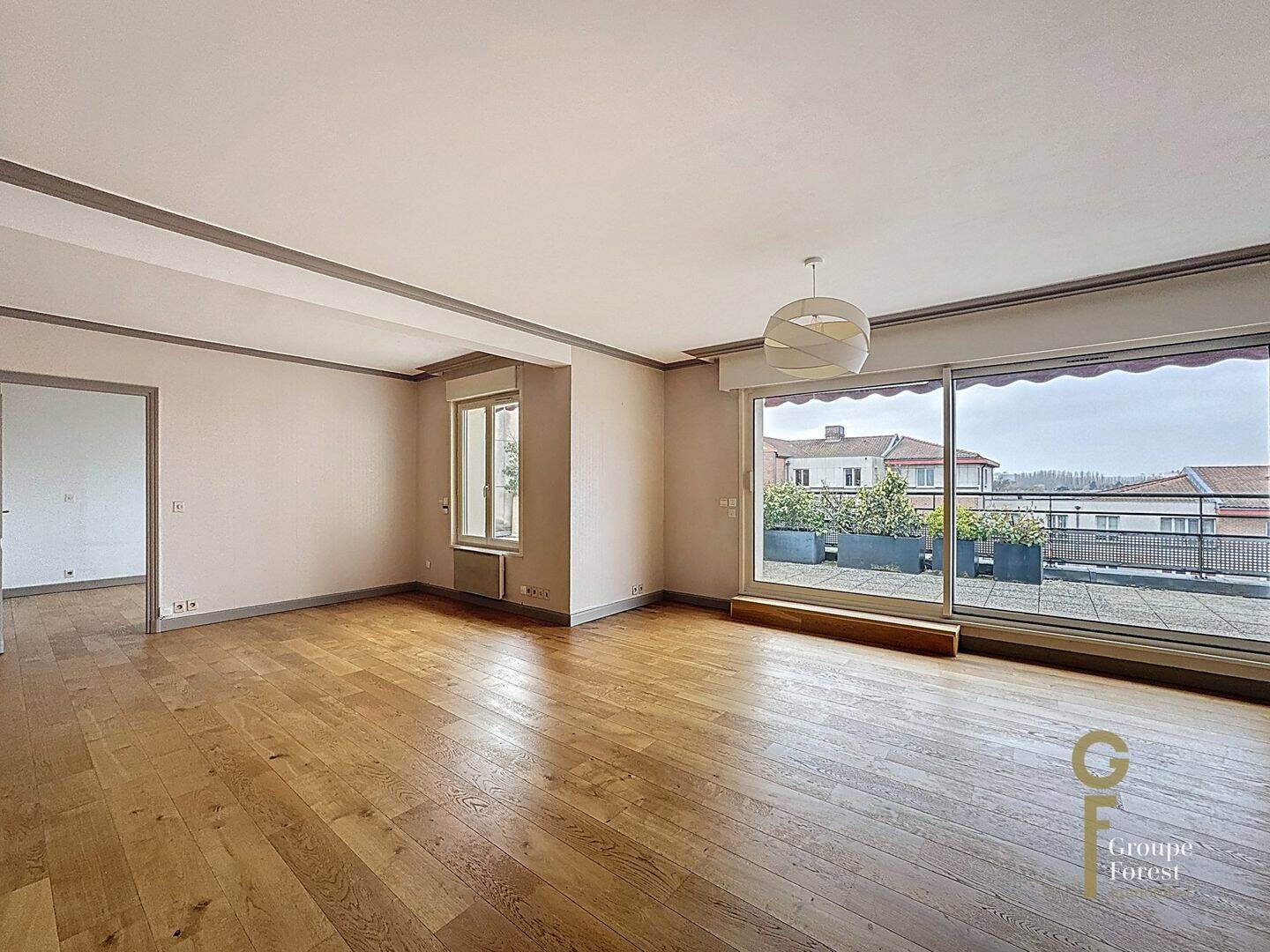 Appartement 4 pièces 143 m² · à Marcq-en-Barœul · 143,2 m² · 2 050 €/mois