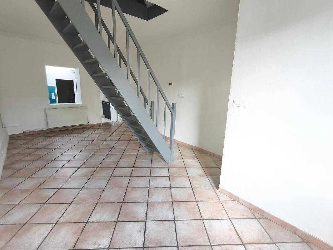 Maison 4 pièces 78 m² · à Tourcoing · 77,7 m² · 730 €/mois