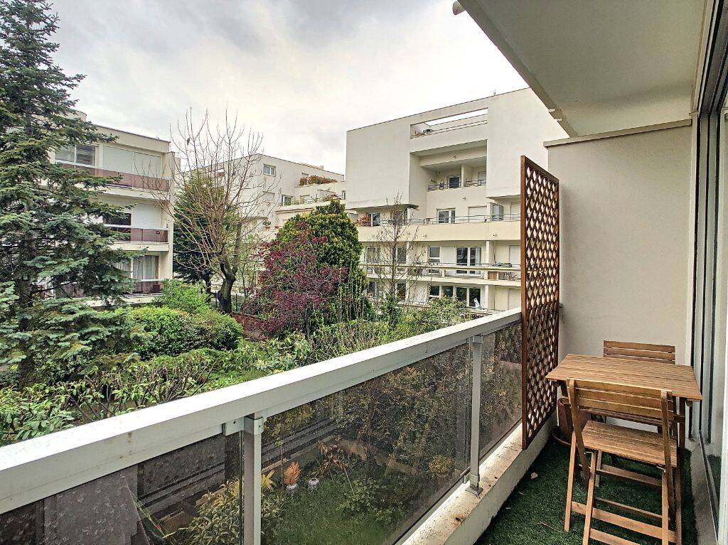 Appartement 2 pièces 40 m² · à Courbevoie · 40 m² · 1 285 €