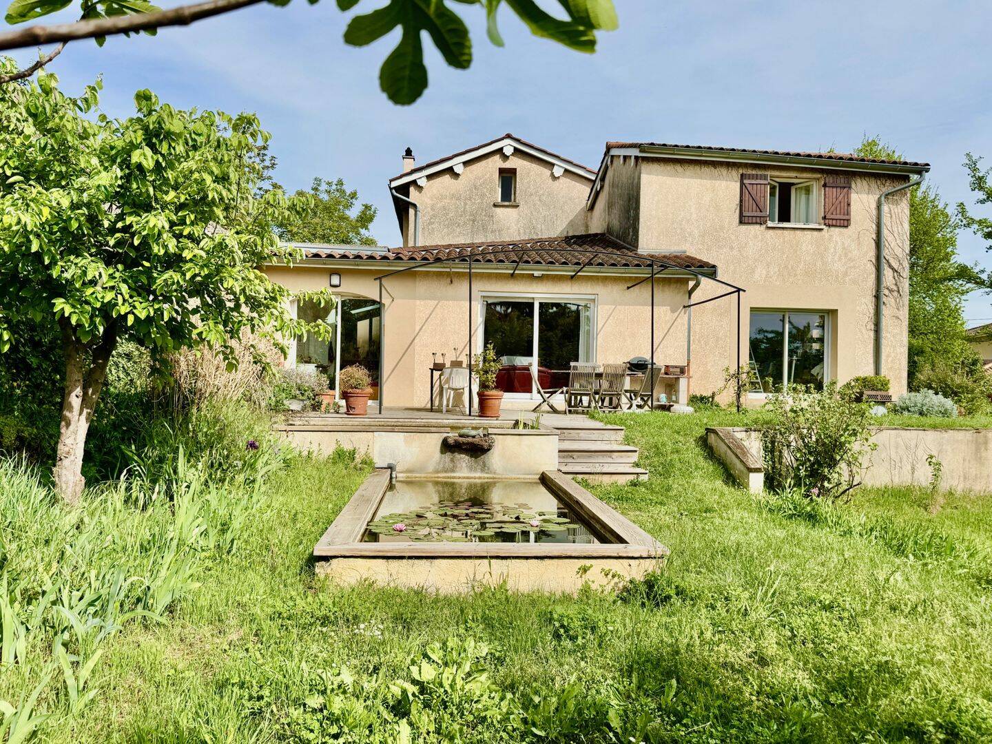 Maison 8 pièces 150 m² · à Tassin-la-Demi-Lune · 150 m² · 550 000 €