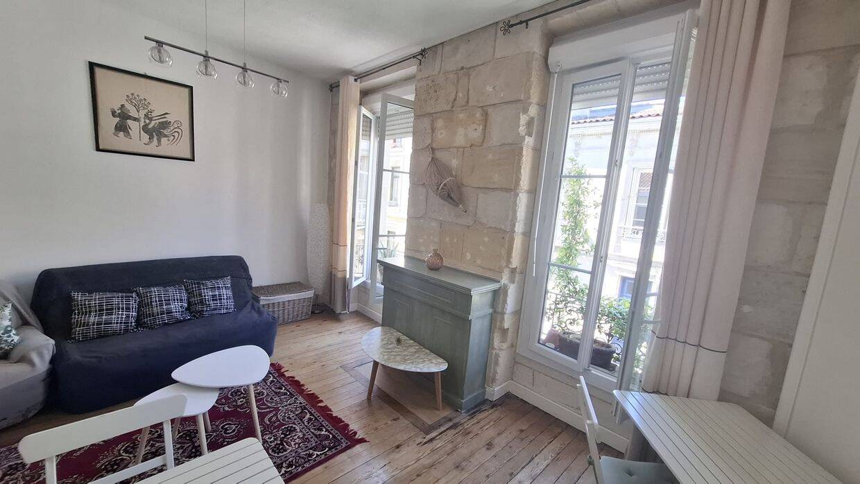 Appartement 1 pièce 33 m² · à Bordeaux · 32,7 m² · 1 020 €/mois