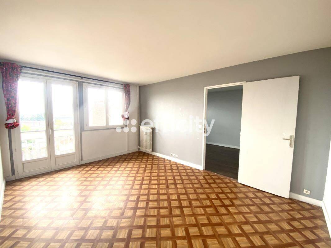 Appartement 2 pièces 50 m² · à Romainville · 49,7 m² · 269 000 €