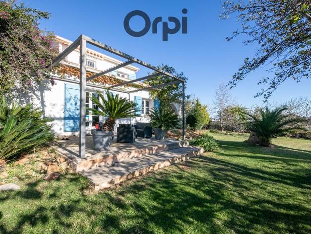 Maison à vendre 650 000 € 5 pièces 4 chambres 163 m² 4 100 m² de terrain Saint Gaudérique Perpignan 66100