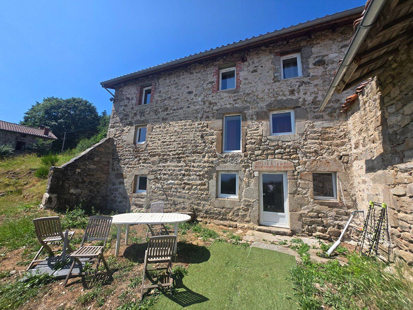 Maison 4 pièces 120 m² · à Gumières · 120 m² · 155 000 €