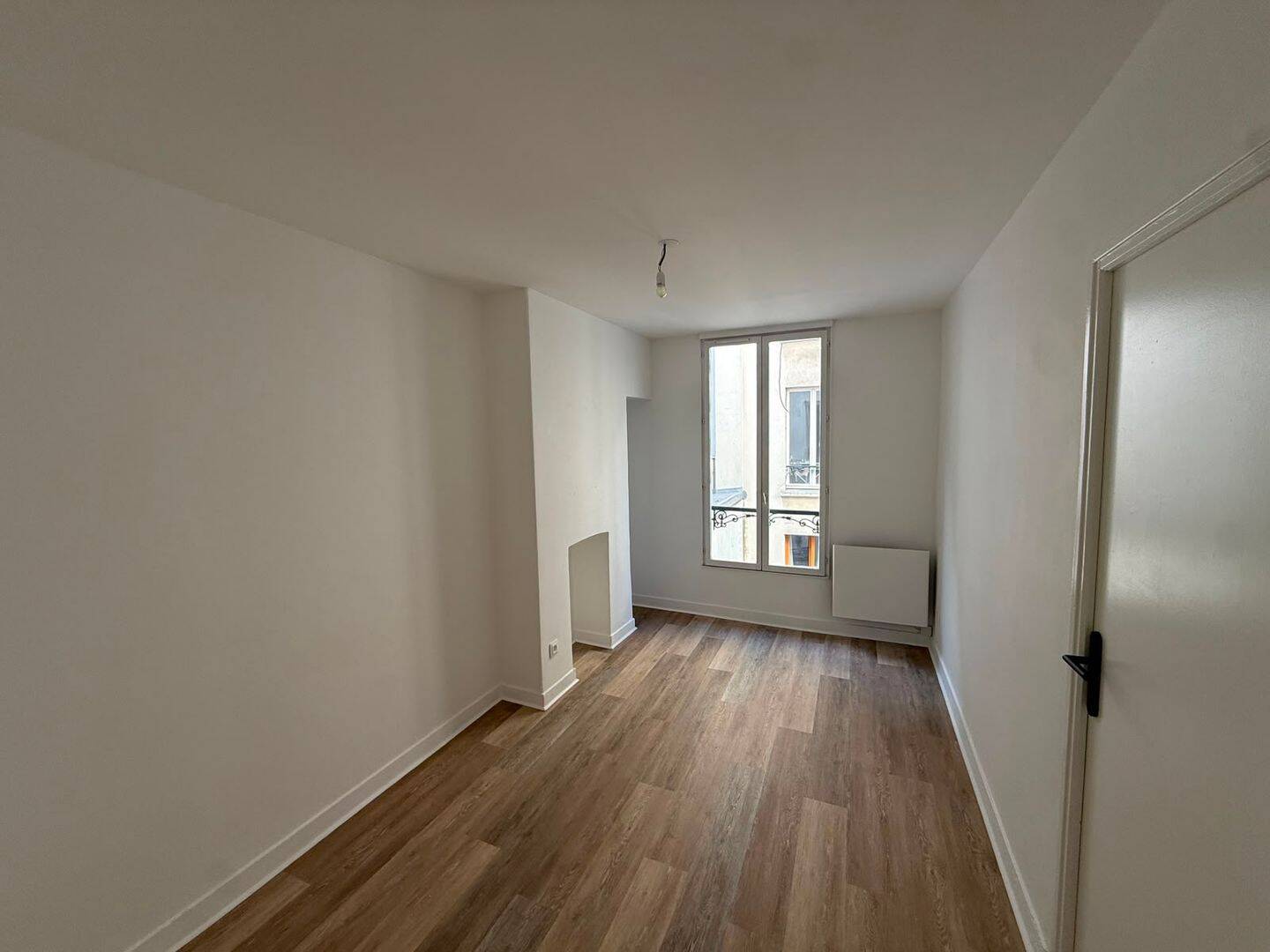 Appartement 2 pièces 30 m² · à Paris 18ème Arrondissement · 29,5 m² · 995 €/mois