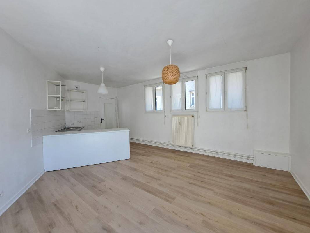 Appartement 1 pièce 28 m² · à Nantes · 28 m² · 560 €/mois