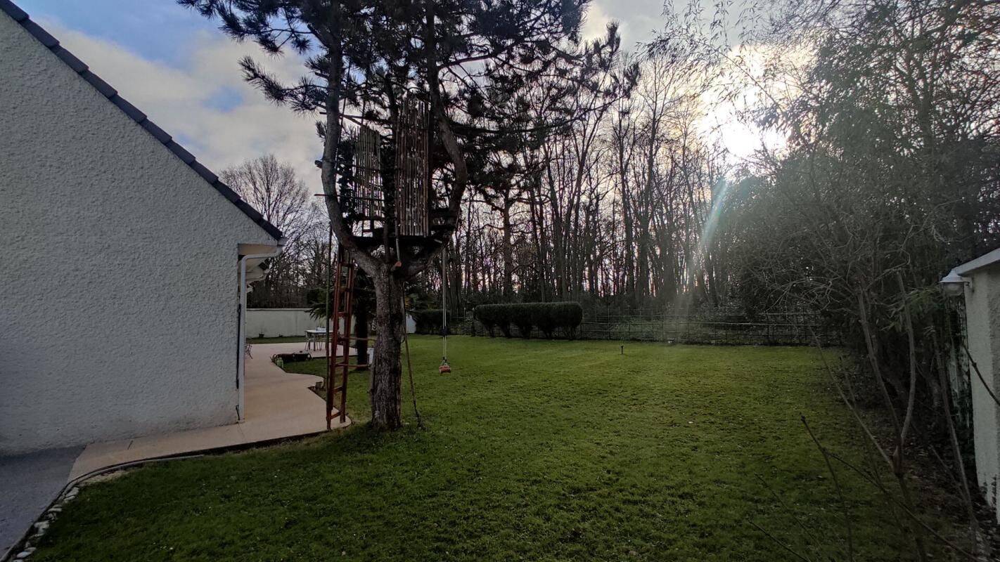 Maison 6 pièces 165 m² · à Yerres · 165 m² · 699 900 €