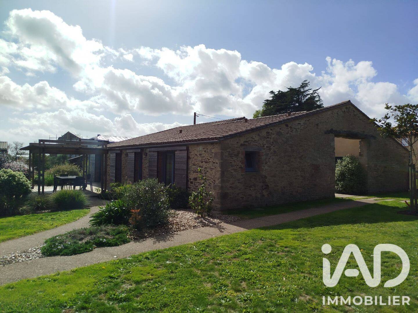 Maison 5 pièces 175 m² · à Les Herbiers · 175 m² · 480 000 €