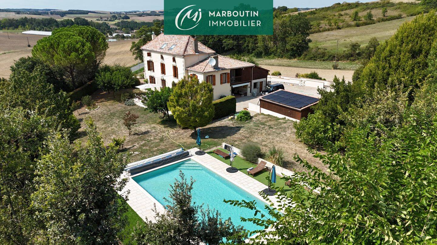 Maison 15 pièces 265 m² · à Casteljaloux · 265 m² · 479 000 €