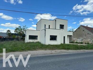 Espace bureau à vendre 333 400 € 111,3 m² de bureaux Ouest Ingre 45140
