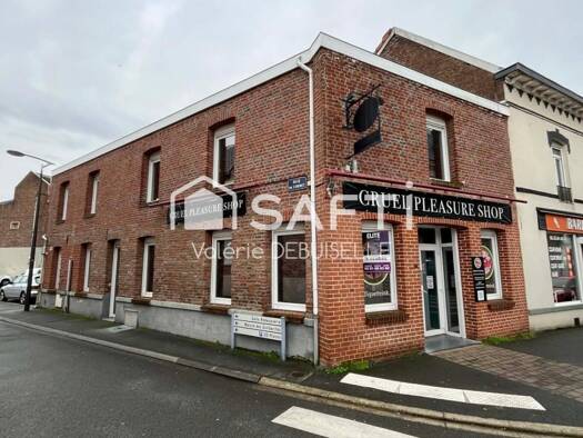Immeuble à vendre 178 500 € 143 m² Centre Barlin 62620