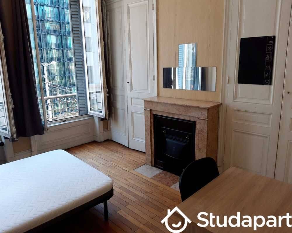 1 pièce 20 m² · à Lyon 6ème Arrondissement · 20 m² · 500 €