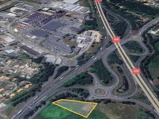 Local commercial à louer 5 940 € 440 m² de surface de vente Virsac 33240