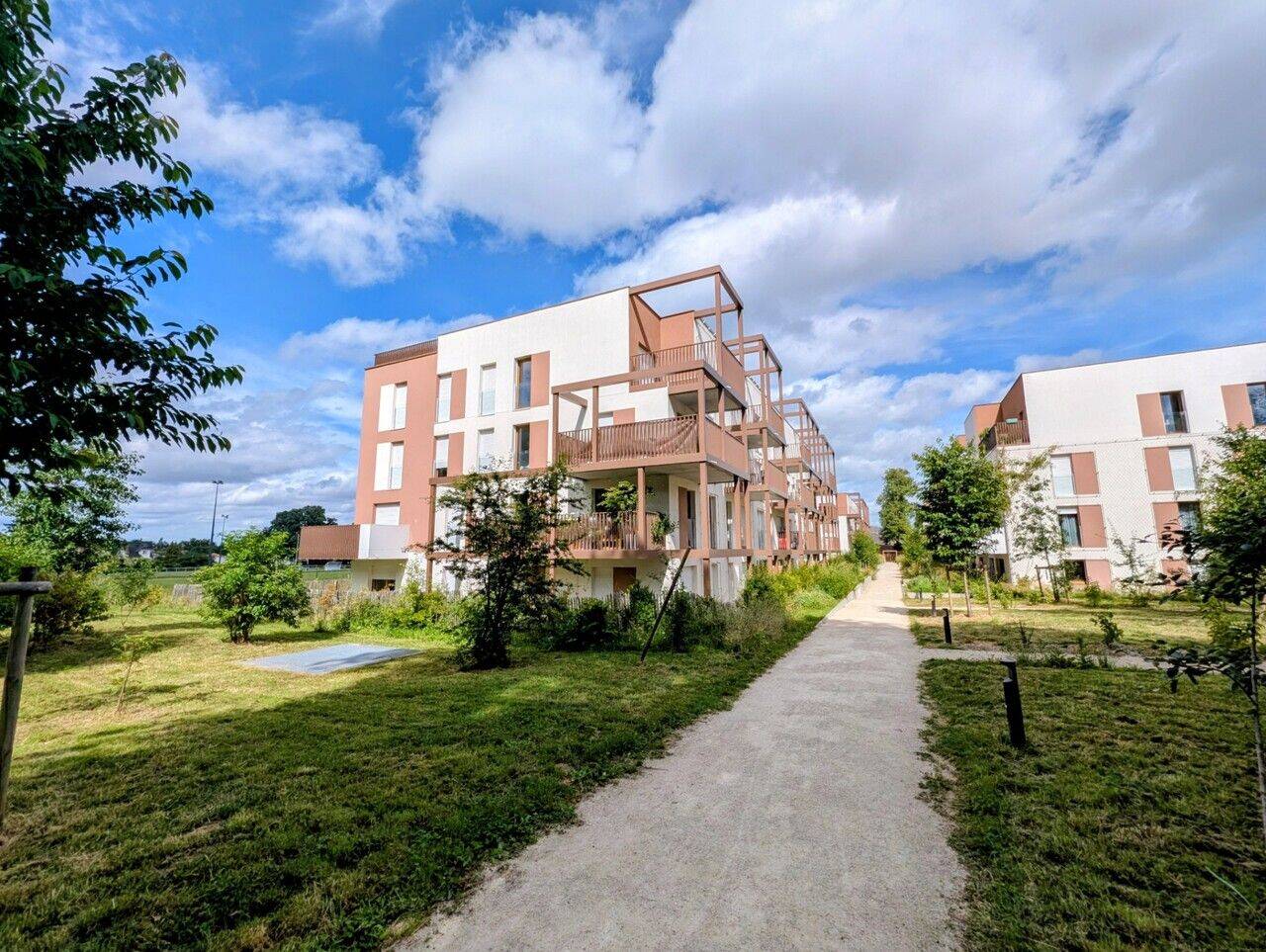 Appartement 5 pièces 101 m² · à Vaucresson · 100,8 m² · 610 752 €