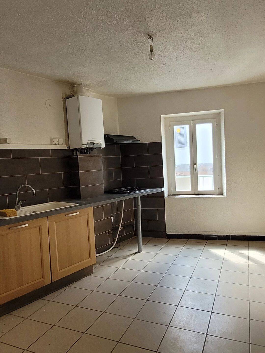 Appartement 3 pièces 60 m² · à Saint-Pourçain-sur-Sioule · 60 m² · 580 €