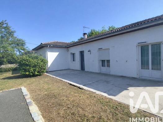 Maison de plain-pied à vendre 337 000 € 5 pièces 2 chambres 100 m² 1 500 m² de terrain Saint-Sulpice-et-Cameyrac 33450