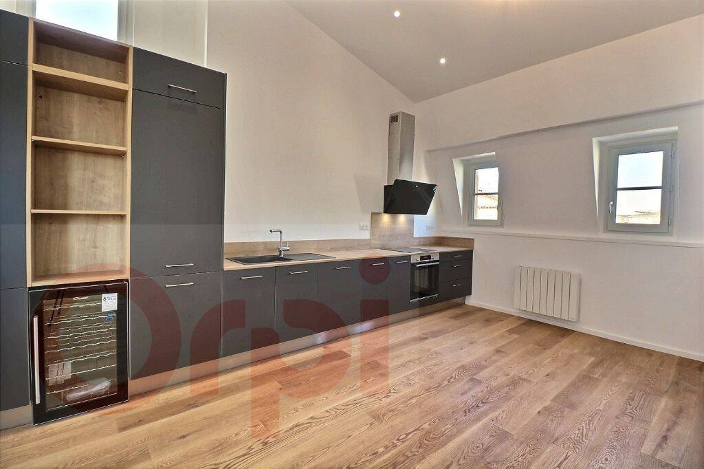 Appartement 3 pièces 75 m² · à Bordeaux · 75,2 m² · 1 482 €