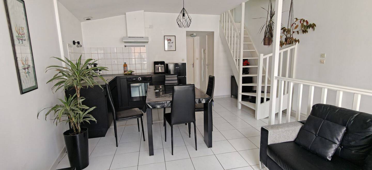 Appartement 4 pièces 61 m² · à Saint-Michel-Chef-Chef · 61 m² · 215 000 €