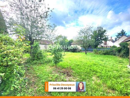 Maison de plain-pied à vendre 98 500 € 4 pièces 3 chambres 150 m² 681 m² de terrain Château-sur-Allier 03320