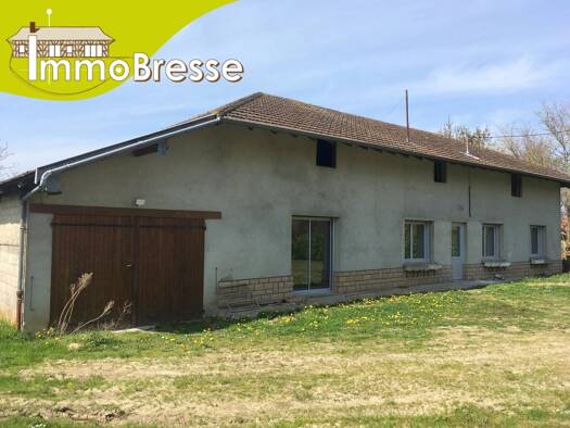 Maison à louer 810 € 5 pièces 3 chambres 110 m² 1 600 m² de terrain Mantenay-Montlin 01560