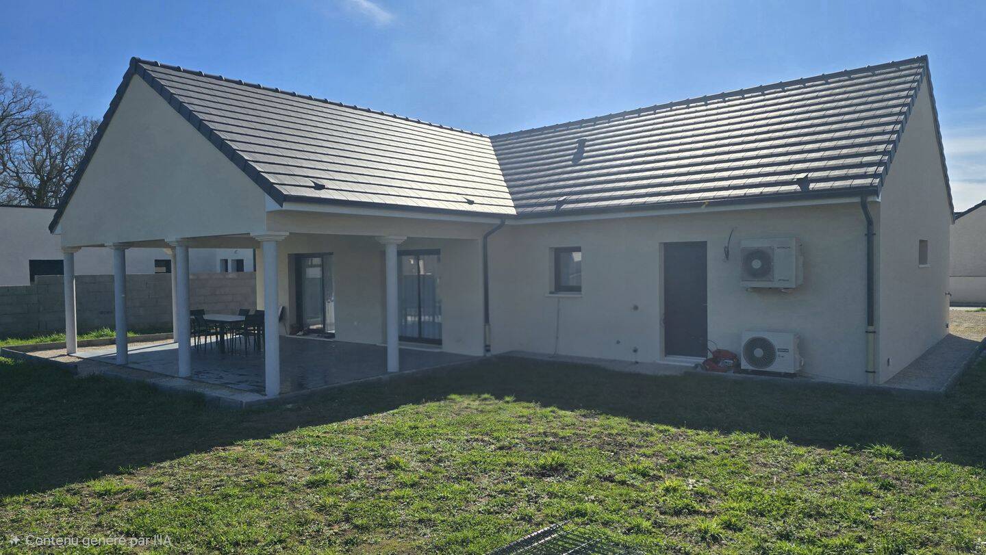 Maison 7 pièces 145 m² · à Châtenoy-en-Bresse · 145 m² · 320 000 €