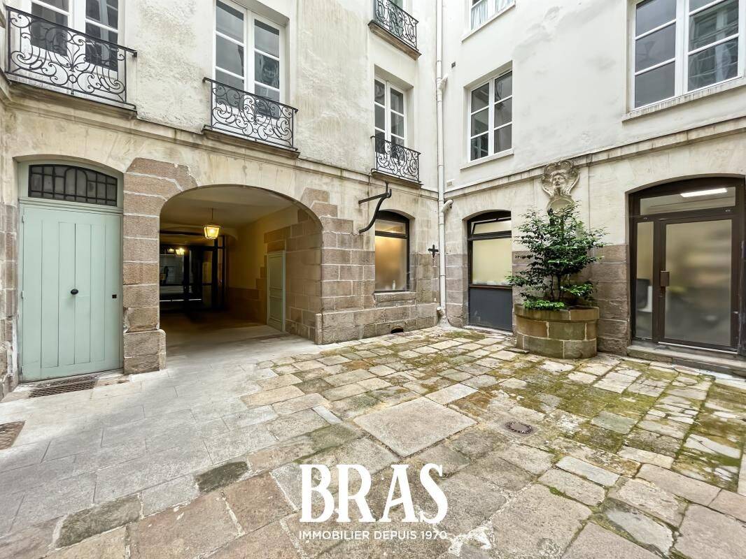 Appartement 5 pièces 127 m² · à Nantes · 127 m² · 1 500 €