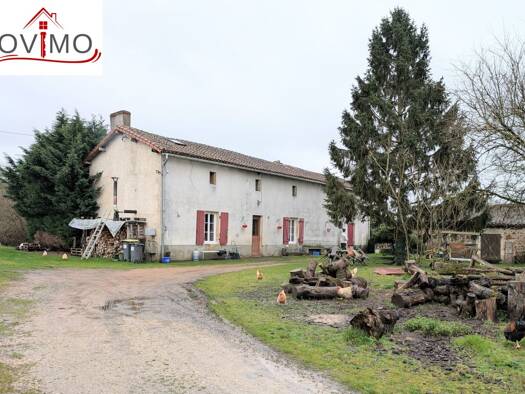 Maison à vendre 108 000 € 5 pièces 3 chambres 116 m² 8 516 m² de terrain Availles-Limouzine 86460