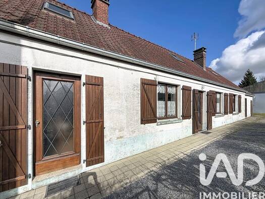 Maison de plain-pied à vendre 240 000 € 3 pièces 1 chambre 85 m² 1 350 m² de terrain Nomain 59310