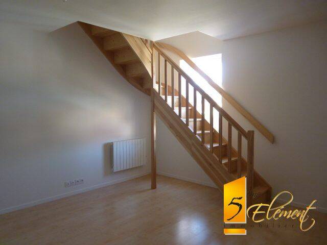 Appartement 3 pièces 69 m² · à Chazay-d'Azergues · 68,6 m² · 220 000 €