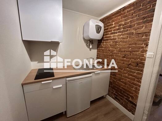 Appartement à louer 570 € 1 pièce 23,3 m² RDC Sud Gare Rennes 35000