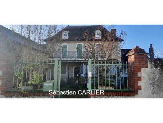 Villa à vendre 165 000 € 1 pièce 1 chambre 175 m² 1 982 m² de terrain Morannes-sur-Sarthe 49640