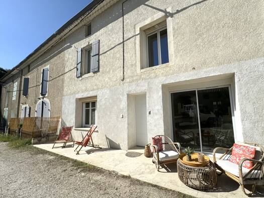 Maison à vendre 280 000 € 5 pièces 4 chambres 178 m² 173 m² de terrain Maillane 13910