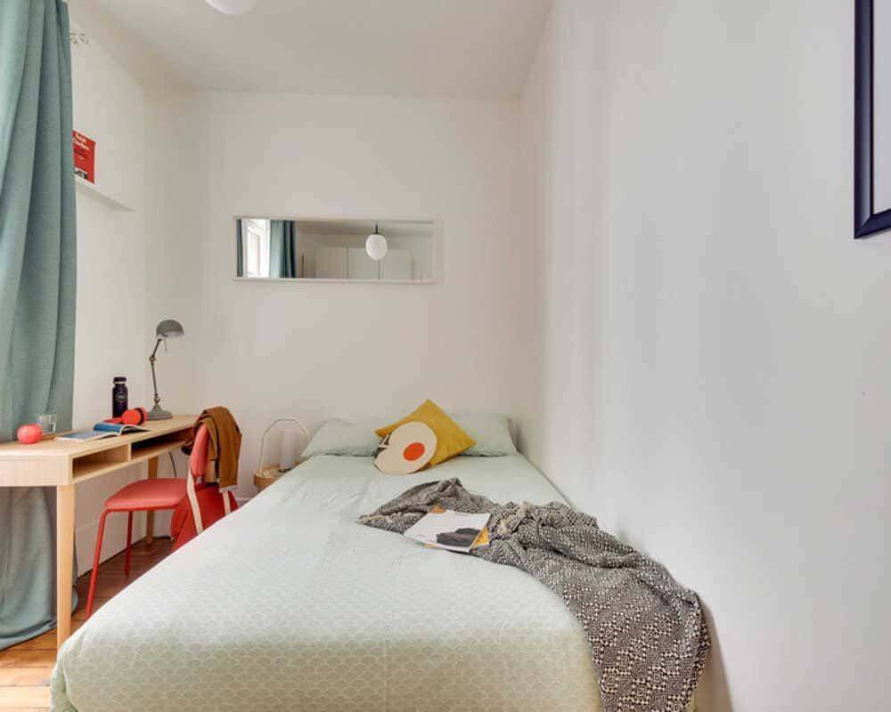1 pièce 15 m² · à Paris 20ème Arrondissement · 15 m² · 1 085 €