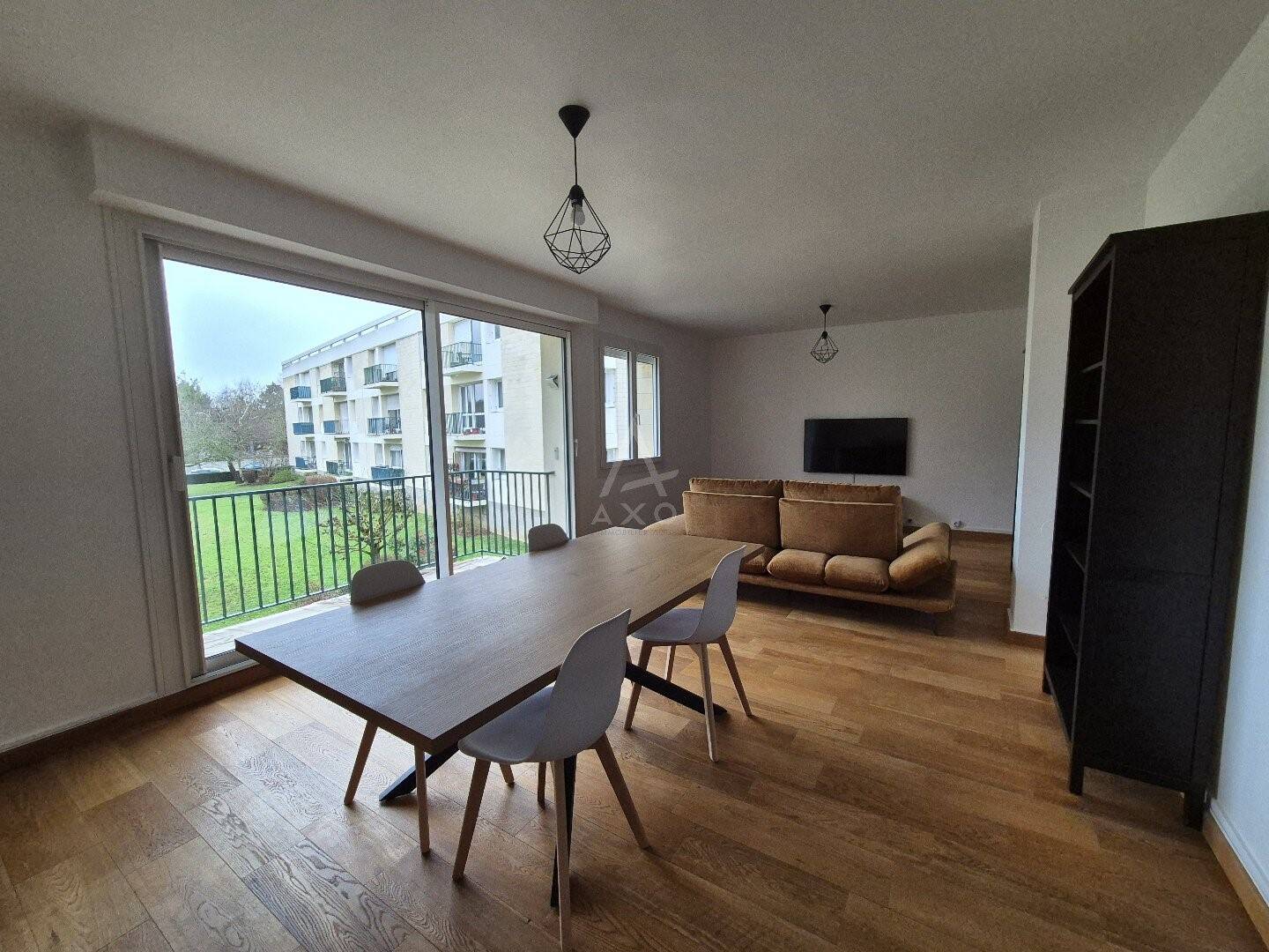 5 pièces 99 m² · à Caen · 99 m² · 600 €/mois