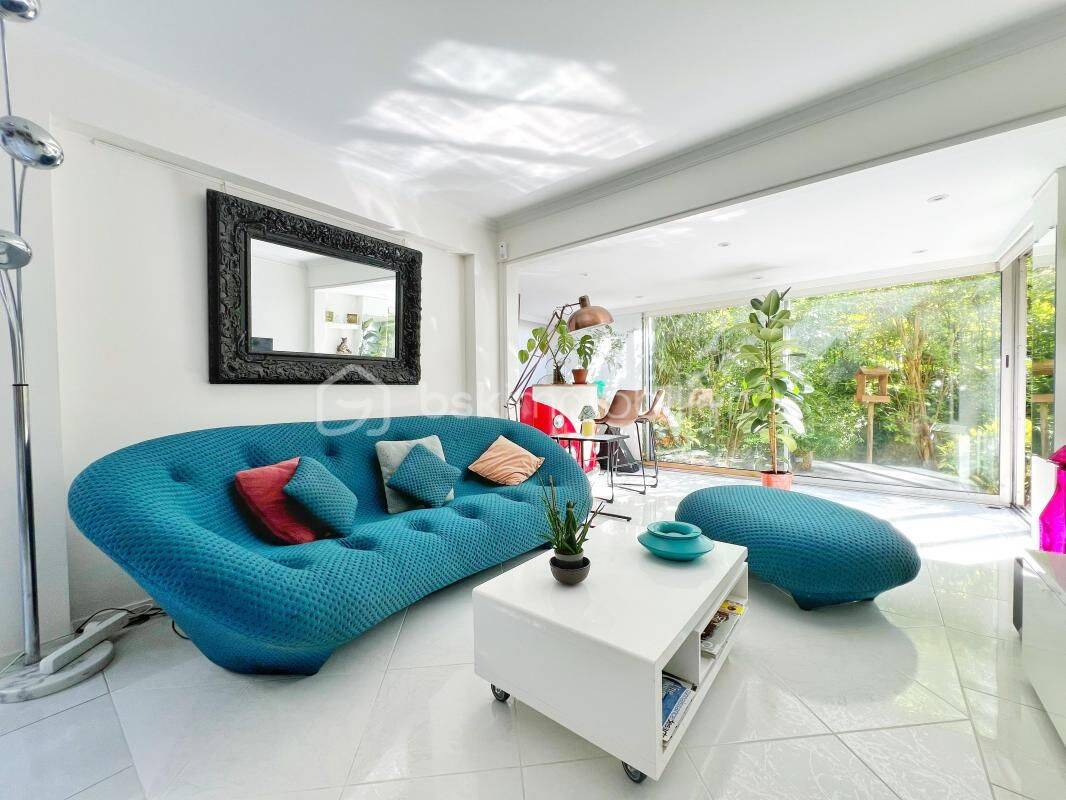 Appartement 5 pièces 111 m² · à Le Chesnay-Rocquencourt · 110,9 m² · 560 000 €