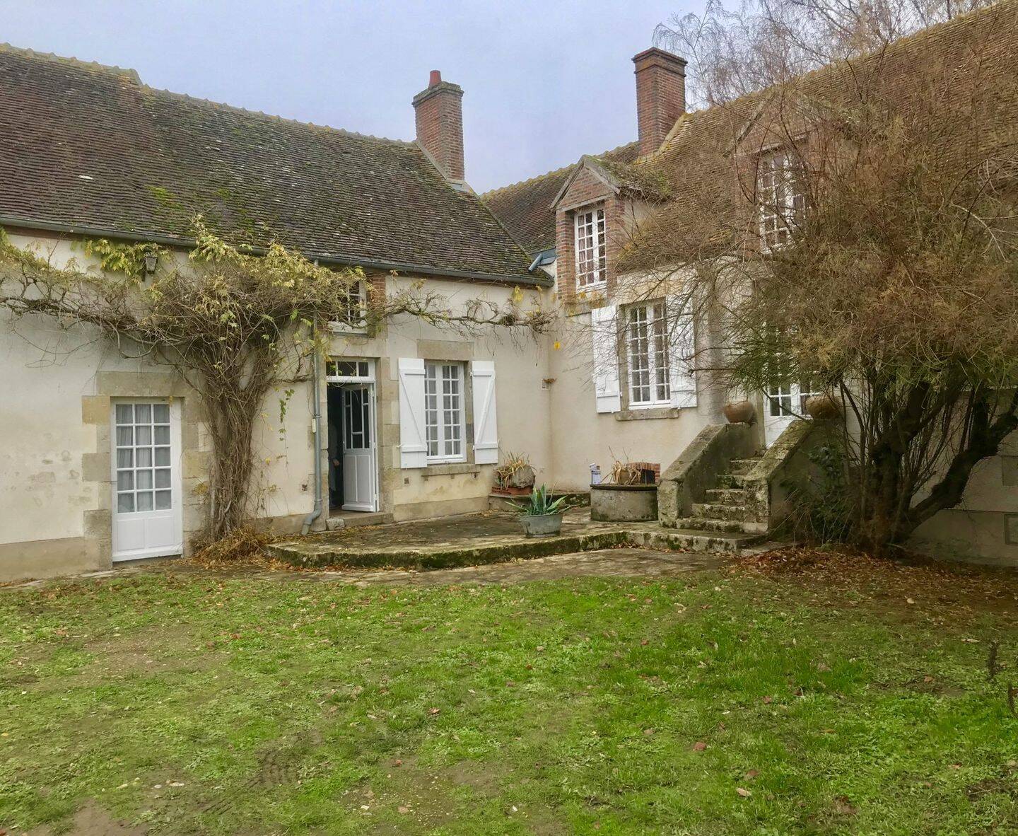 Maison 10 pièces 287 m² · à Saint-Benoît-sur-Loire · 287 m² · 280 000 €