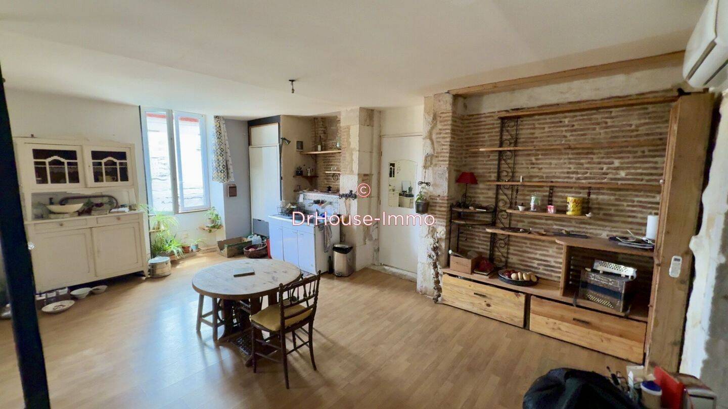 Appartement 3 pièces 84 m² · à Puy-l'Évêque · 84 m² · 48 000 €