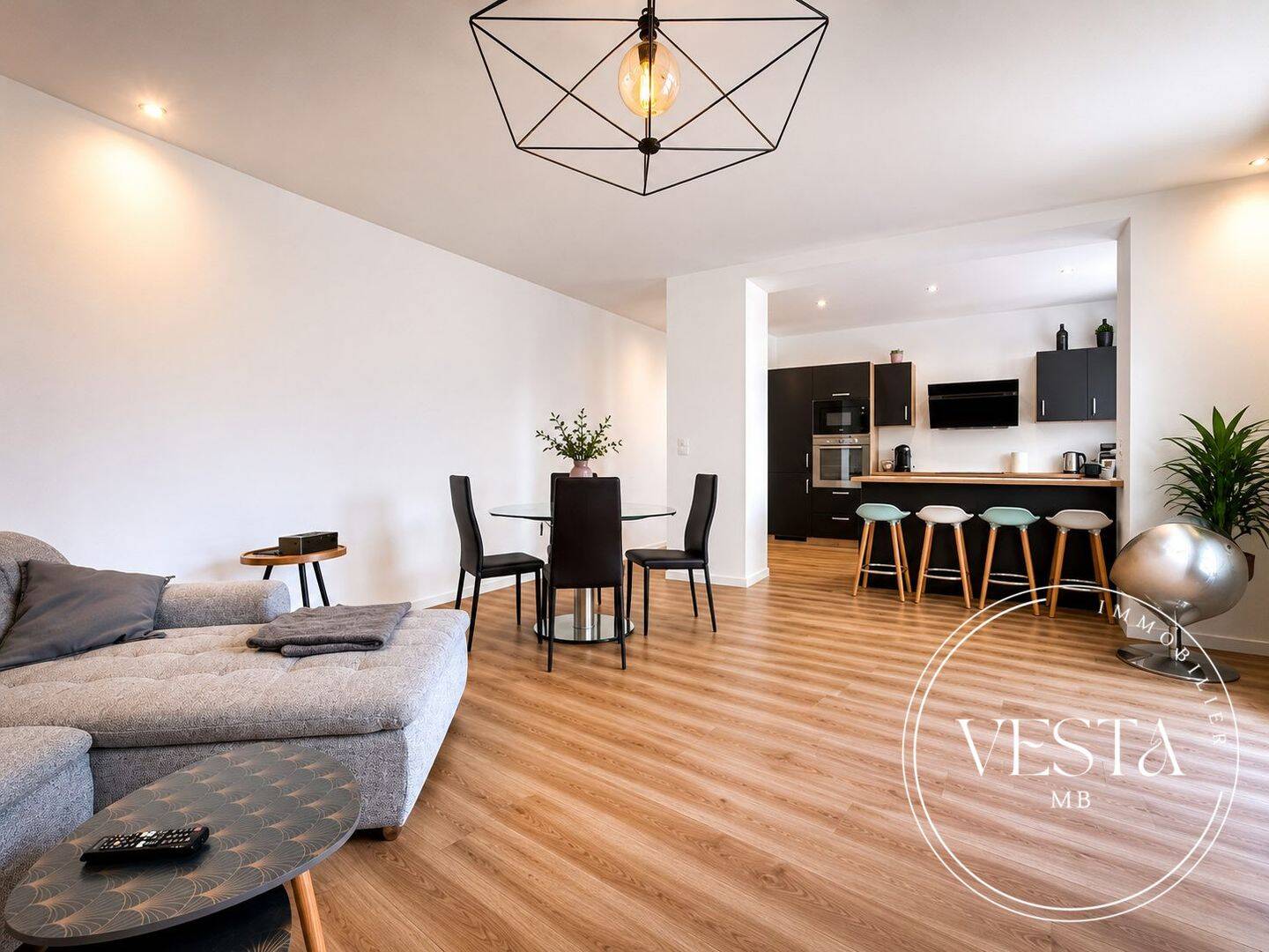 Appartement 4 pièces 85 m² · à Dijon · 84,8 m² · 299 000 €