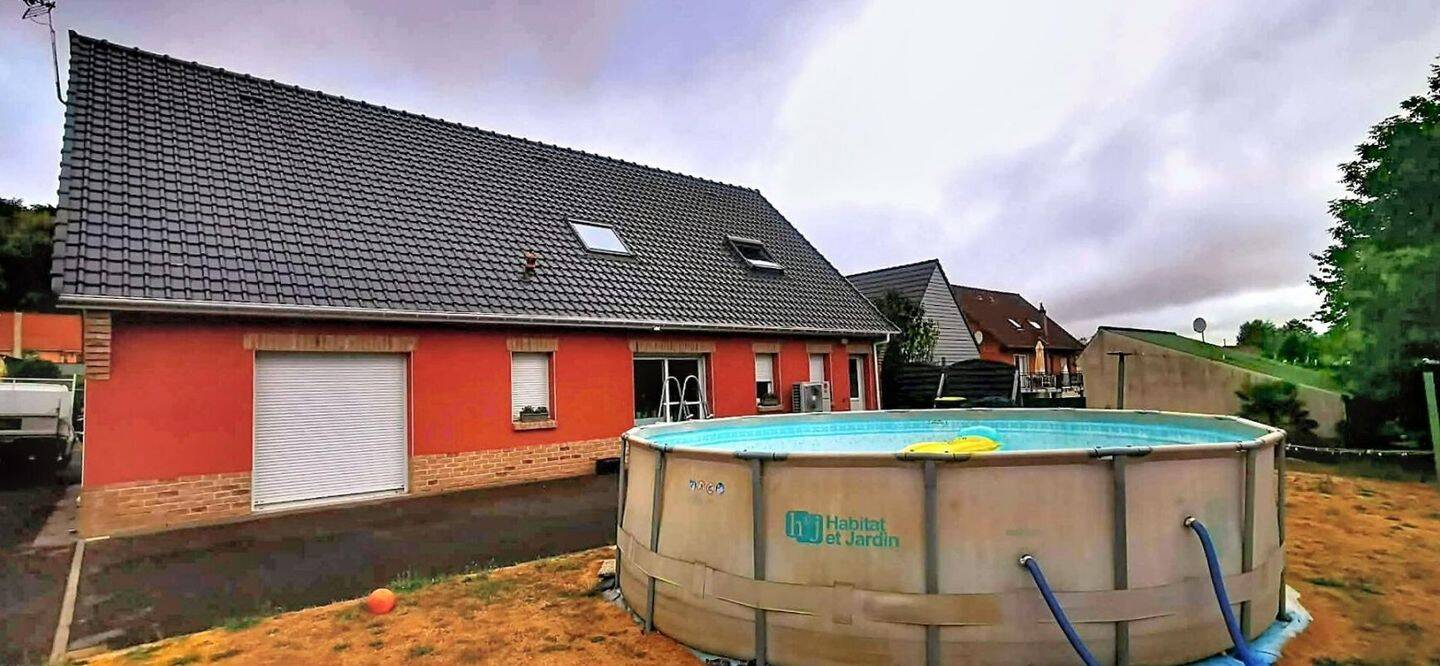 Maison 8 pièces 164 m² · à Hesdin-la-Forêt · 164 m² · 241 500 €