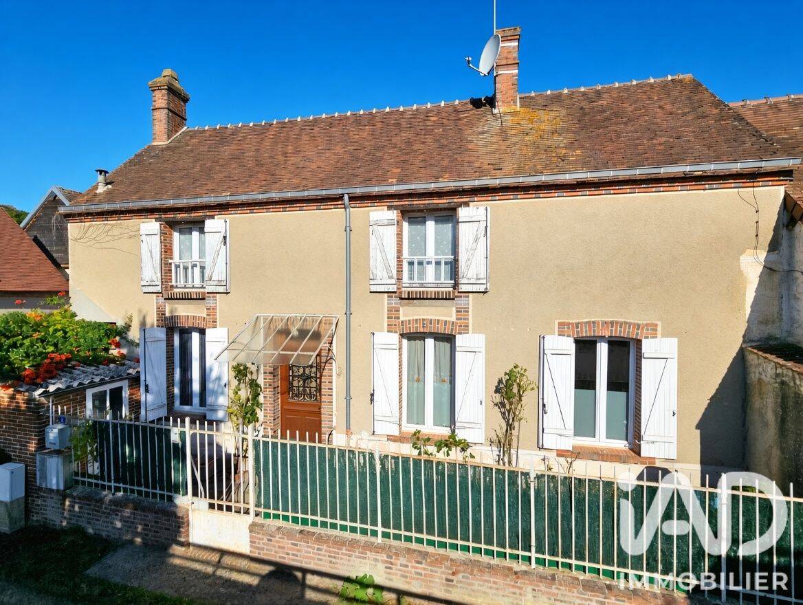 Maison 4 pièces 97 m² · à Pierres · 97,1 m² · 170 000 €